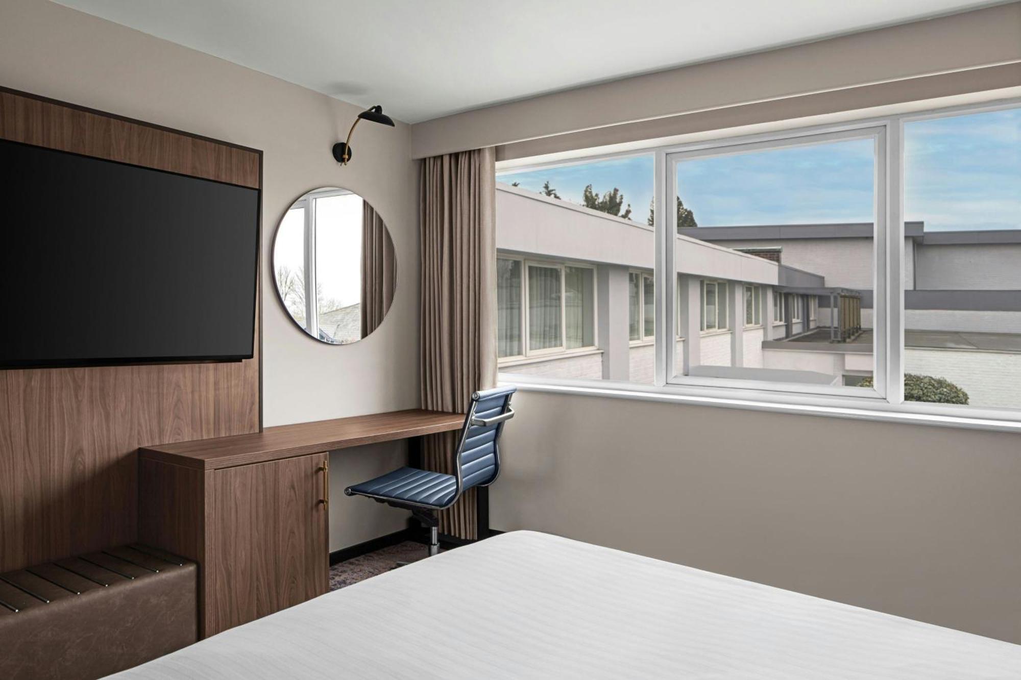 Delta Hotels By Marriott Colchester Exterior foto